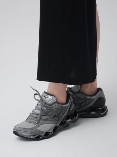 MIZUNOxスニーカー